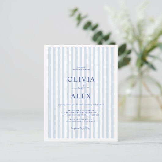 Minimal and Chic Blue French Personalized Wedding ポストカード (スタンド正面)