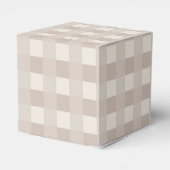 Minimal Beige Checkerboard Design フェイバーボックス (裏面サイド)