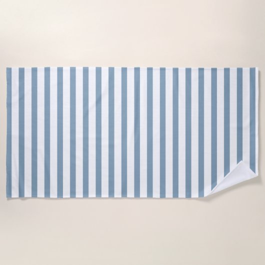 Minimal Blue Stripes Modern Pattern Design ビーチタオル (正面)