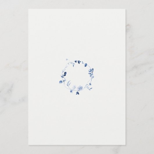 Minimal Dusty Blue Floral Wreath Wedding 招待状 (裏面)