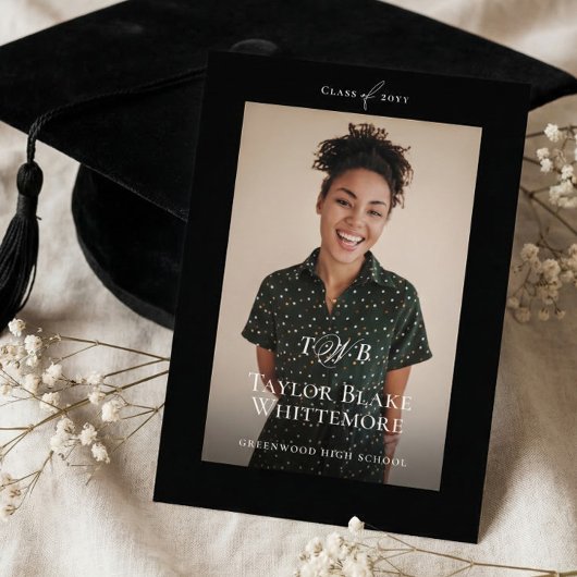 Minimal Elegant Monogram Black Graduation Photo 案内状