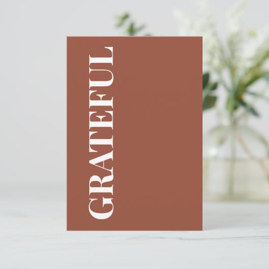 Minimal GRATEFUL | Terracotta Holiday Greeting カード (スタンド正面)