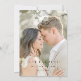Minimal Just Engaged Photo Announcement  シーズンカード