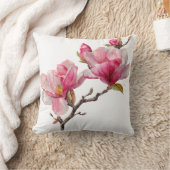 Minimal Magnolia Branch Pillow Cover,  クッション (ブランケット)