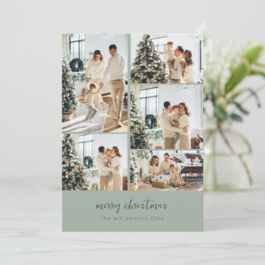 Minimal Merry Christmas Script Photo Collage Sage シーズンカード (スタンド正面)