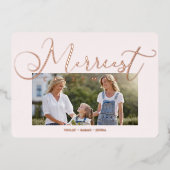 Minimal Pink Photo Merriest Christmas Typography 箔シーズンカード (正面)