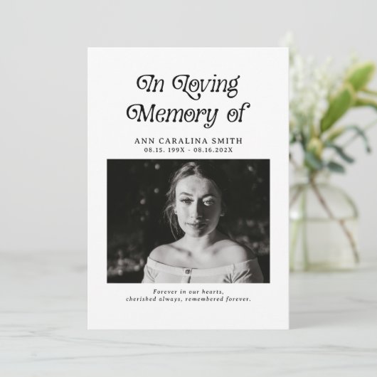 Minimal Retro Funeral Photo In Loving Memory 招待状 (スタンド正面)