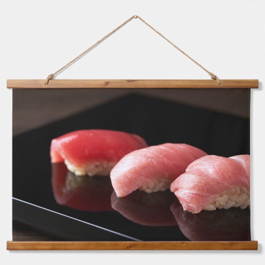 Minimal Sushi Elegance Tapestry – Otoro Art 吊り下げ型タペストリー (正面)