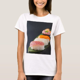 Minimal Sushi – Japanese tranquility and perfectio Tシャツ