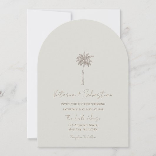 Minimal Taupe Palm Tree Beach Wedding Invitation 招待状 (正面)