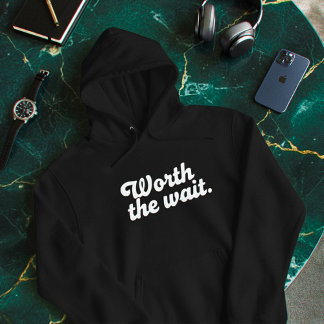 Minimal “Worth The Wait” Hoodie – Clean Aesthetic パーカ