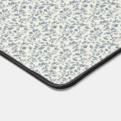 Minimalist 1940s Eucalyptus Slate Blue Sprig デスクマット (コーナー)