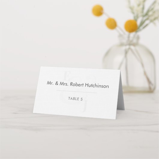 Minimalist Ampersand Wedding | Folded Seating Tent プレイスカード (正面)
