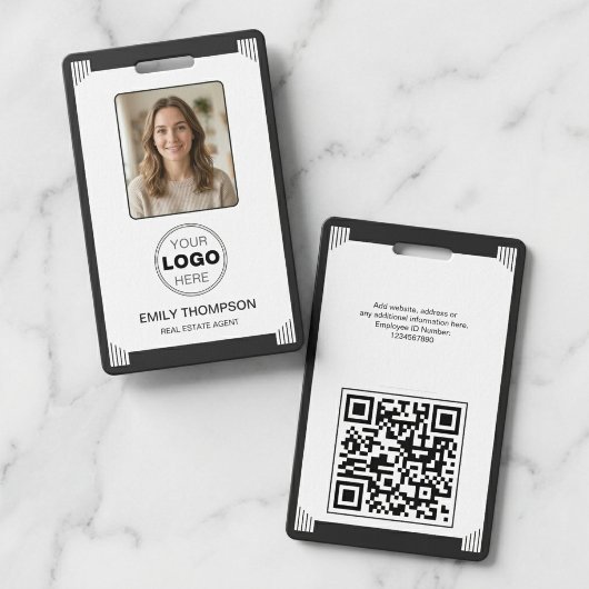 Minimalist Art Deco Black White Photo Logo QR バッジ