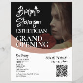 Minimalist beauty model esthetician salon Flyer チラシ (正面)