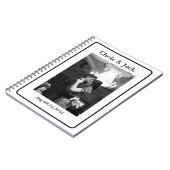 Minimalist Black and white Couple Photo  ノートブック (左側)