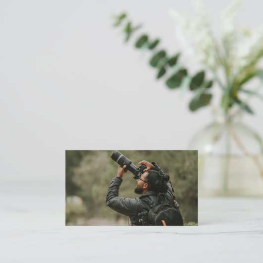 Minimalist Black Camera Logo Photographer Double-S 名刺 (スタンド正面)