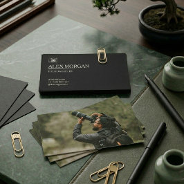 Minimalist Black Camera Logo Photographer Double-S 名刺