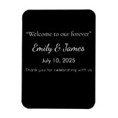 Minimalist Black Cat Silhouette  マグネット (縦)