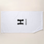 MINIMALIST BLACK ONE LETTER MONOGRAM NAME WHITE ビーチタオル (正面)