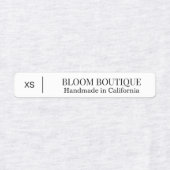 Minimalist Black White Clothing Size ラベル (デザイン1)