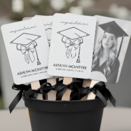 Minimalist Black & White Graduation Cap and Bow ハンドファン