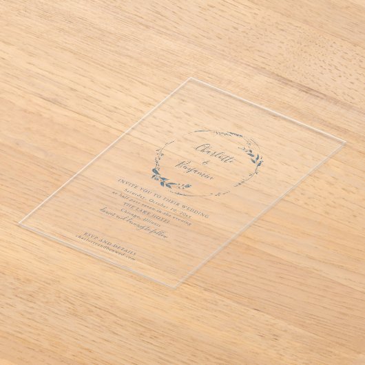 Minimalist Blue Floral Wreath Script Wedding アクリル招待状 (レイダウン)