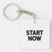 Minimalist bold start now text キーホルダー (正面)