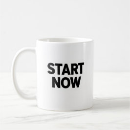 Minimalist bold start now text コーヒーマグカップ