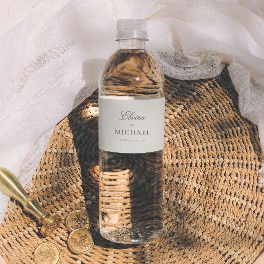 Minimalist Calligraphy Editorial Wedding ペットボトルラベル