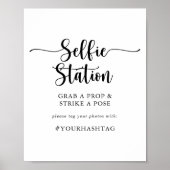 Minimalist Calligraphy Selfie Station Sign ポスター (正面)