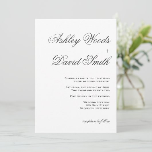 Minimalist Chic Script Wedding Invitation 招待状 (スタンド正面)