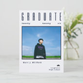 Minimalist class of 2026 Photo Graduation  招待状 (スタンド正面)