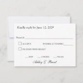 Minimalist Classic Black and White RSVP Card (正面)