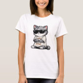 Minimalist Cool Cat with Sunglasses & Style  Tシャツ (正面)