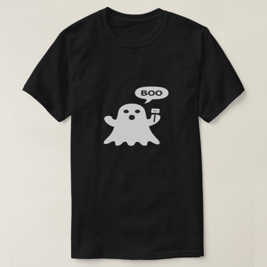 Minimalist Cute Ghost Illustration with “Boo” Spee Tシャツ (デザイン正面)