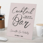 Minimalist Dusty Pink Wedding Cocktail Bar Sign 台座サイン (インサイチュ)