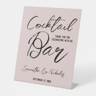Minimalist Dusty Pink Wedding Cocktail Bar Sign 台座サイン