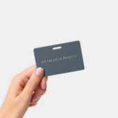 Minimalist Elegant Classical Professional Charcoal バッジ (手持ち)