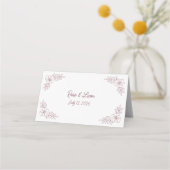Minimalist Elegant Folded Wedding Place Card プレイスカード (正面)