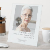 Minimalist Floral Photo Funeral Pedestal Sign 台座サイン (インサイチュ)