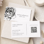 Minimalist Floral with QR Code  名刺