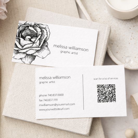 Minimalist Floral with QR Code  名刺