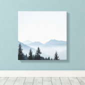 Minimalist Foggy Mountain Forest キャンバスプリント (インサイチュ (ウッドフロア))