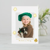 Minimalist Green shamrock St. Patrick's Day Photo 箔シーズンカード (立ち正面)