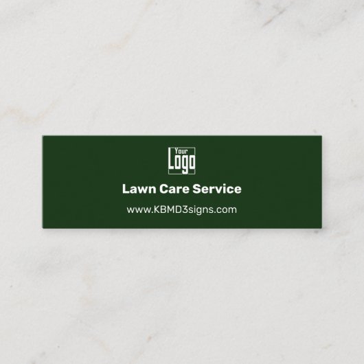 Minimalist Green & White Logo CTA QR-code スキニー名刺 (正面)