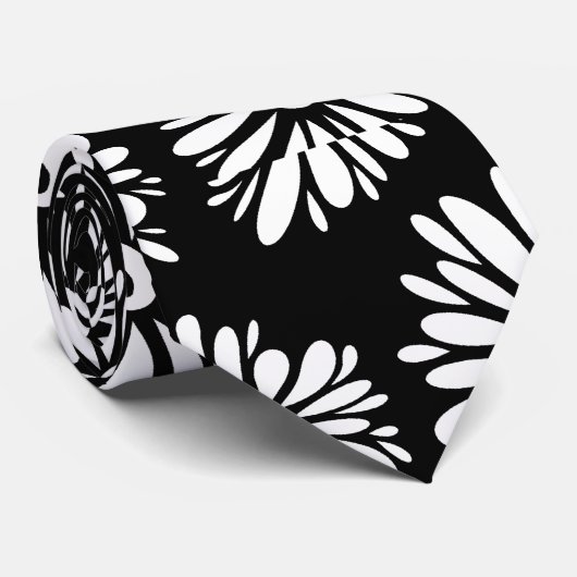 Minimalist Groovy Black and White Daisy Pattern ネクタイ (ロール)