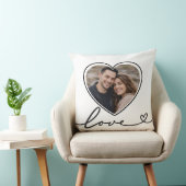 Minimalist Heart Photo Pillow With Love Script クッション (椅子)
