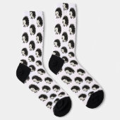 Minimalist Hedgehog – Black Ink Animal Design on  ソックス (右)
