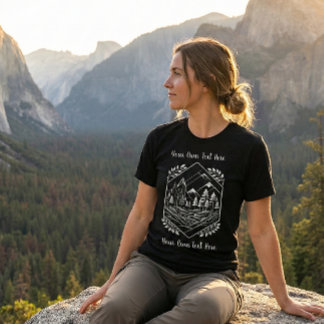 Minimalist Hiker Mountain Crest Your Text Design トライブレンドTシャツ